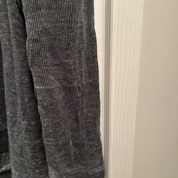 Marc New York Performance 1X NEW Long Sleeve Tunic Tee Black Gray - Picture 11 of 16